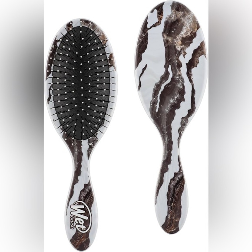 Wet Brush nwt Original Detangling Brush in Techno Stone Brown - Wet or Dry Hair